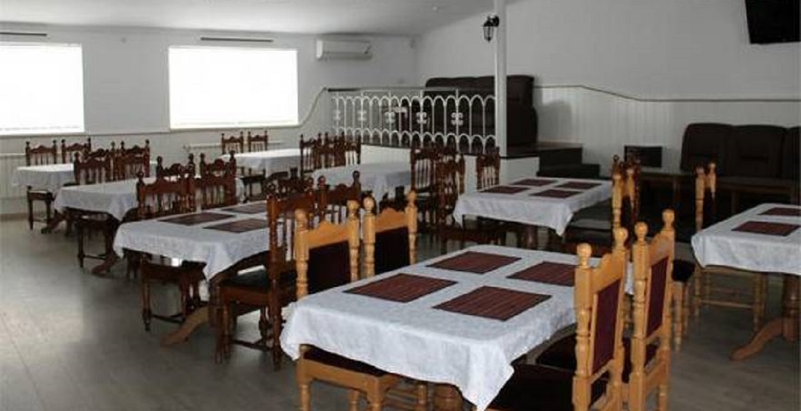 Small Banquet Hall