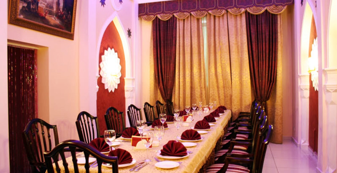 Small banquet hall