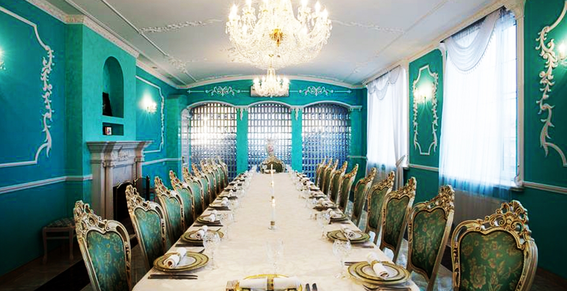 Small banquet hall