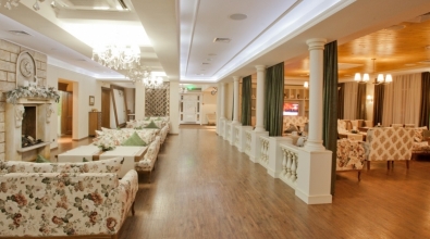 Banquet hall on the 1st floor