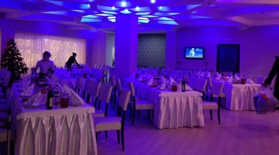 Big banquet hall 